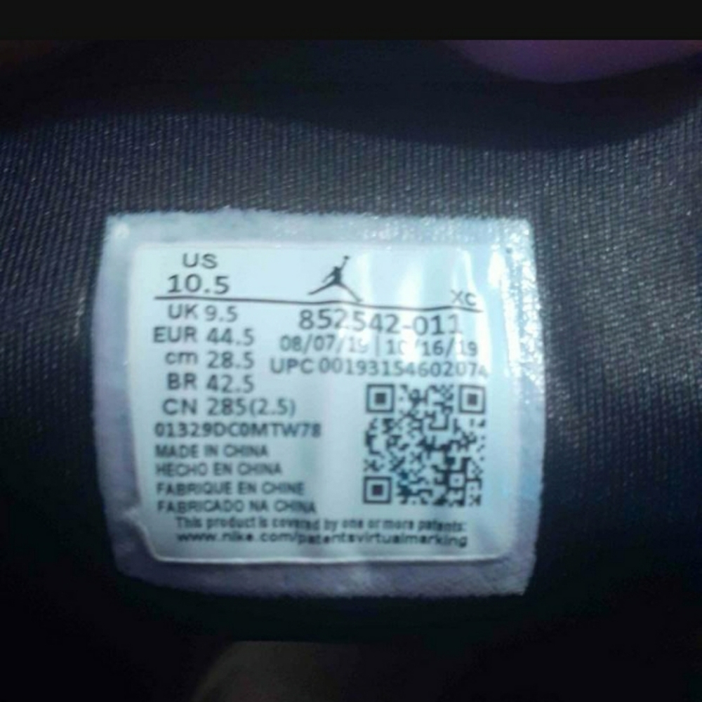 Sold jordan 1 mid - Picture 3 of 11